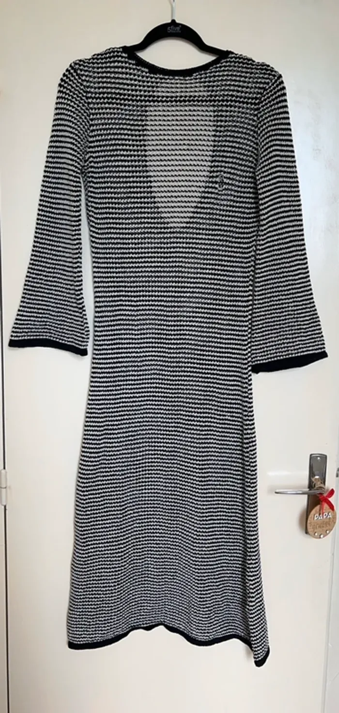 Robe de plage T38 🖤🤍 - photo numéro 2