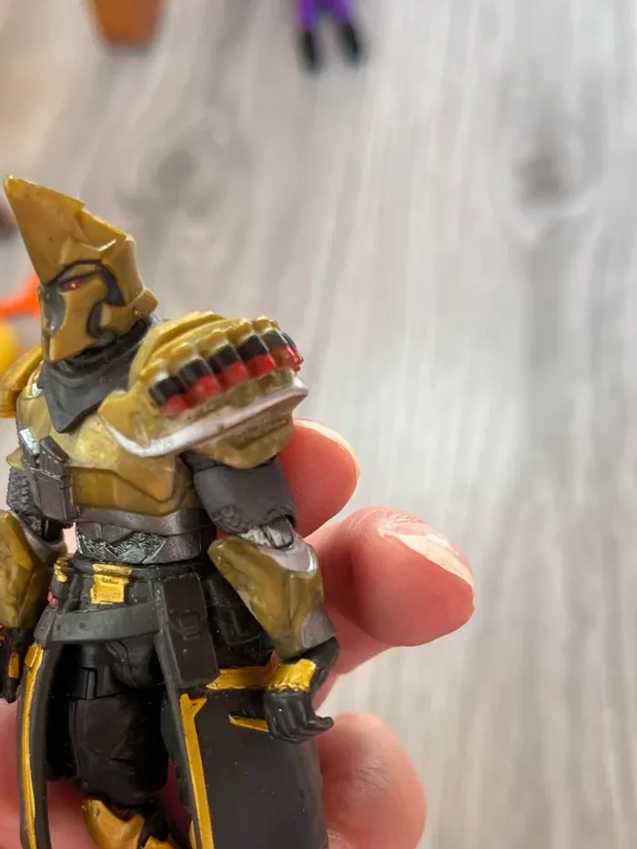 Figurine de fortnite - photo numéro 3