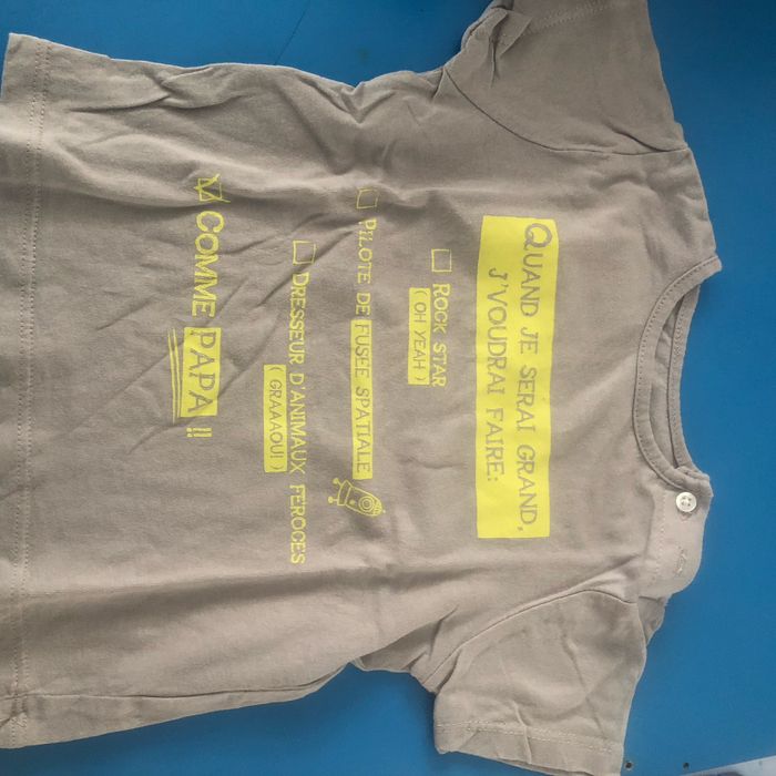 Tee shirt