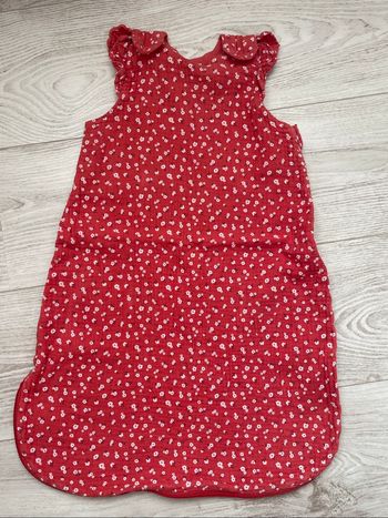 Gigoteuse bébé fille