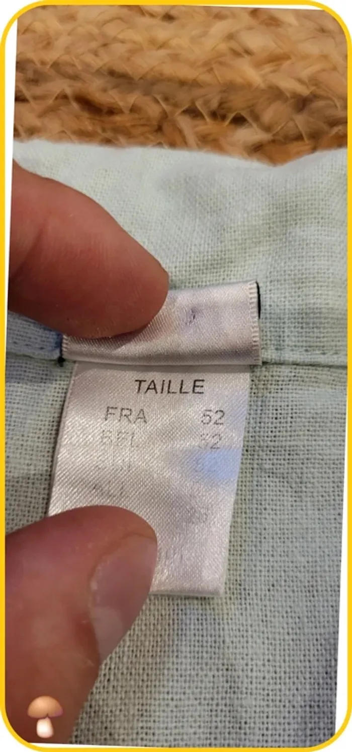 Chemise légère Damart brodée - Taille 52 - Vert pastel - Très bon état - photo numéro 7