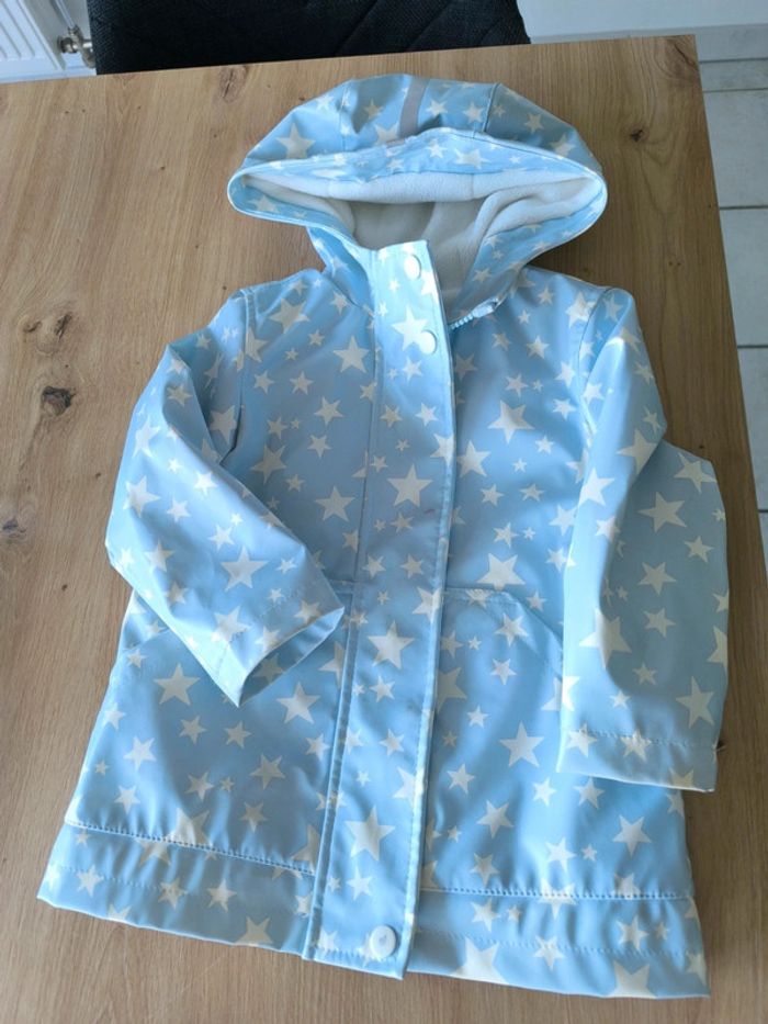 Coupe vent , veste de pluie , imperméable, fille , bleu étoile , taille 3 ans