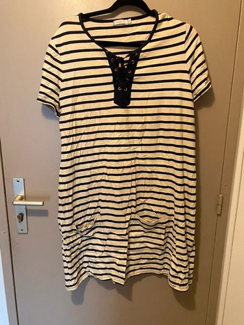 Très jolie robe d’été femme