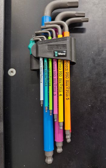 Jeu de clés mâles coudées. Wera