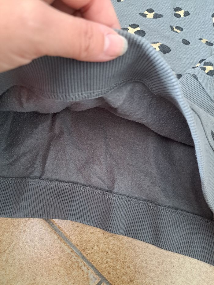 Sweat 12 ans - photo numéro 2