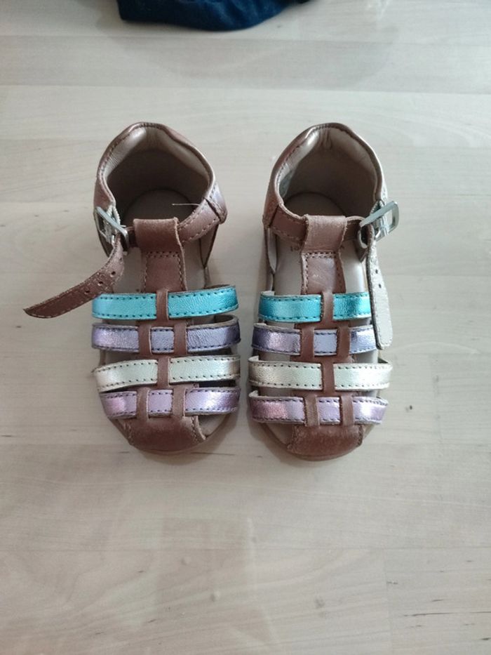 Sandale Verbaudet taille 20