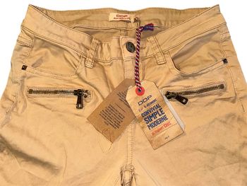 Pantacourt #ddp#couleur sable #taille 26 équivaut à un 34