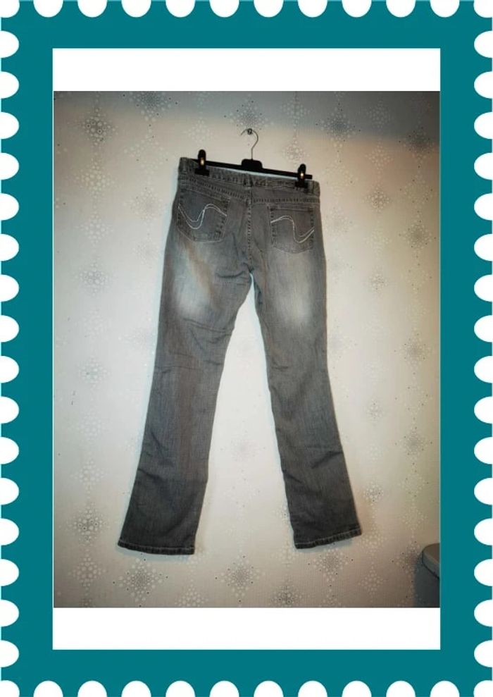 D2055 - jeans gris femme Taille 40 - photo numéro 2