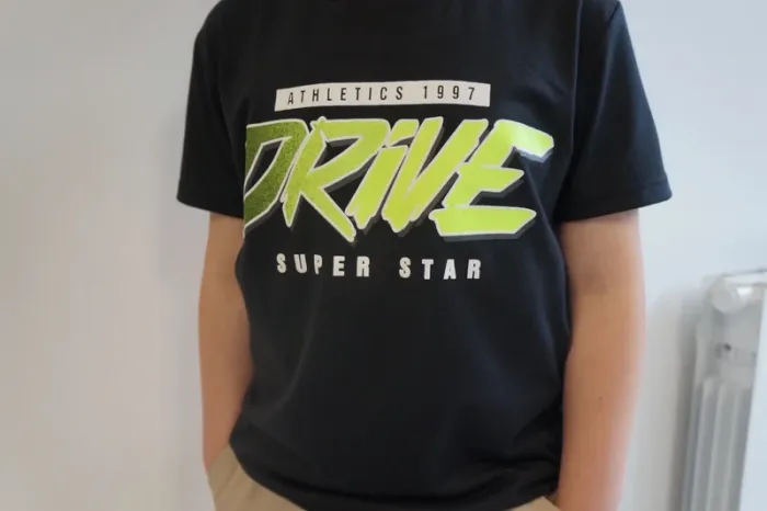 T shirt - photo numéro 4