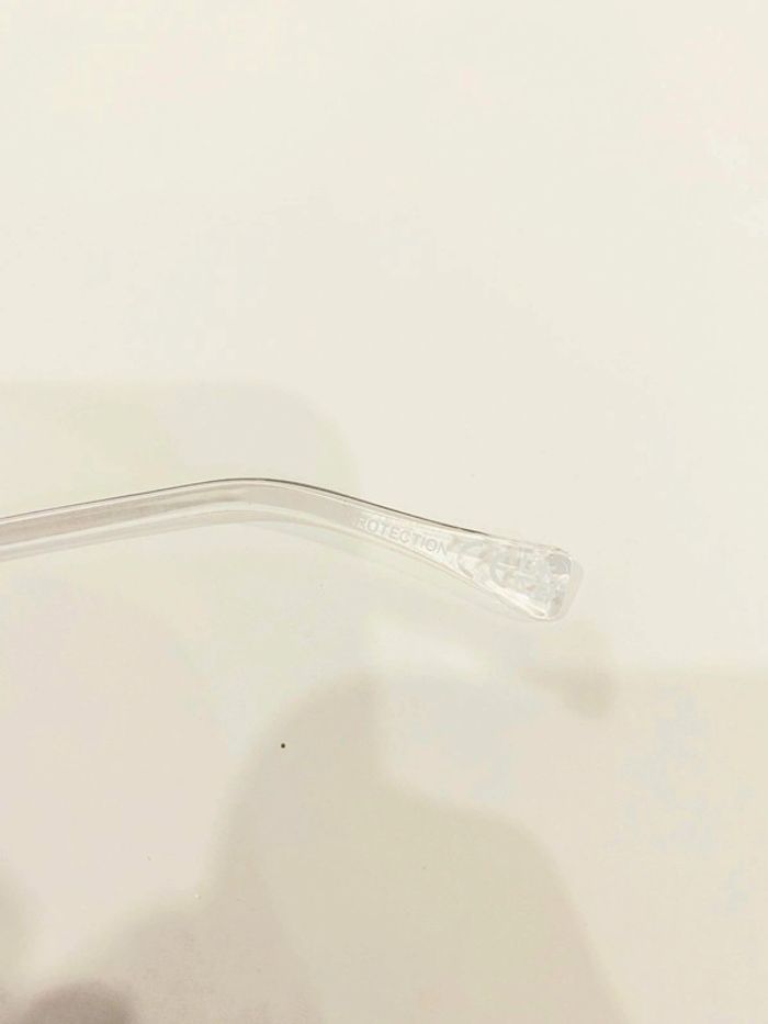 Lunette de soleil mixte transparente verres bleus dégradés UV protection taille moyenne - photo numéro 4