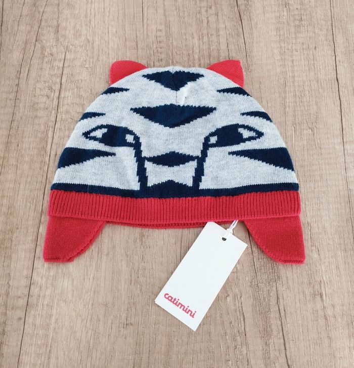 Bonnet garçon doublé rouge gris et bleu marine taille 46 Catimini