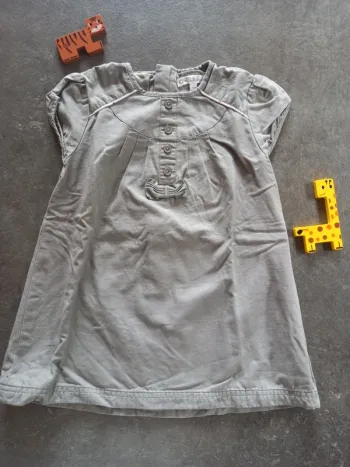 Robe grise 18 mois