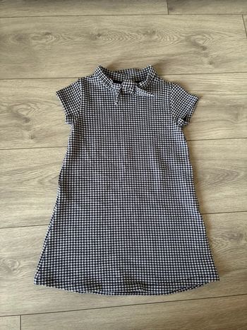 Robe à carreaux