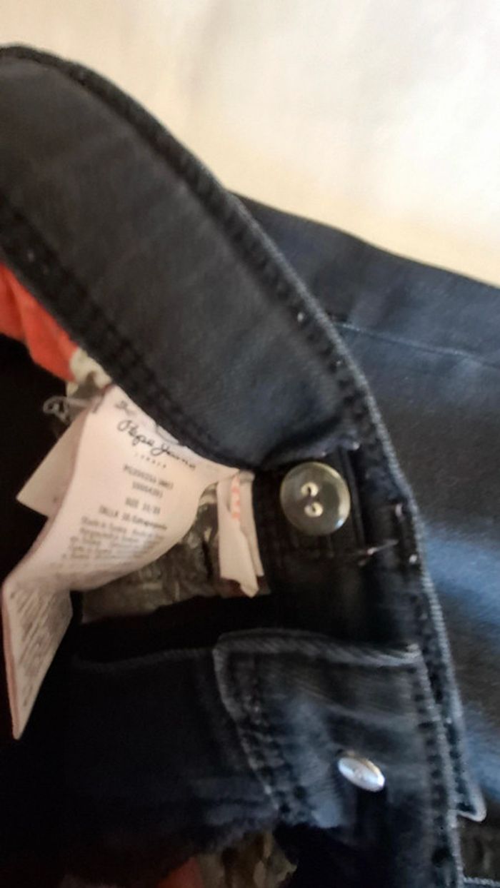 Jean noir - photo numéro 6
