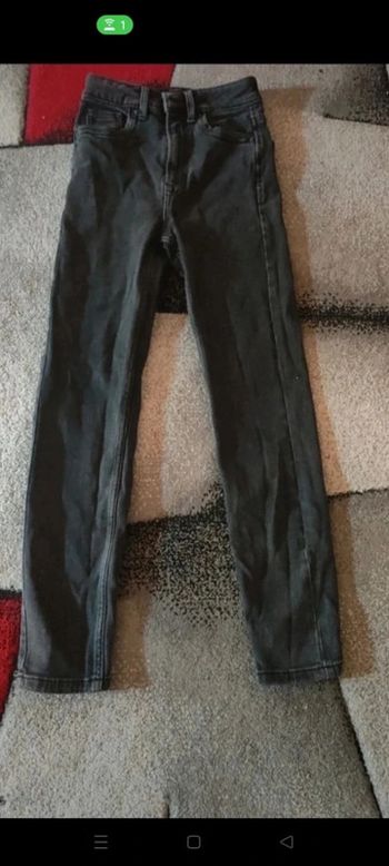 Slim Noir Stradivarius 34