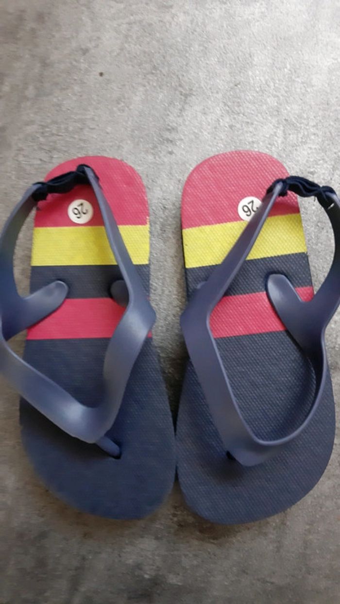 Claquettes garçon - photo numéro 3