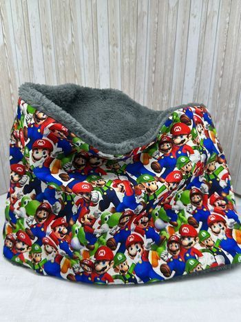 Snood  enfant super mario  bros taille 10 ans