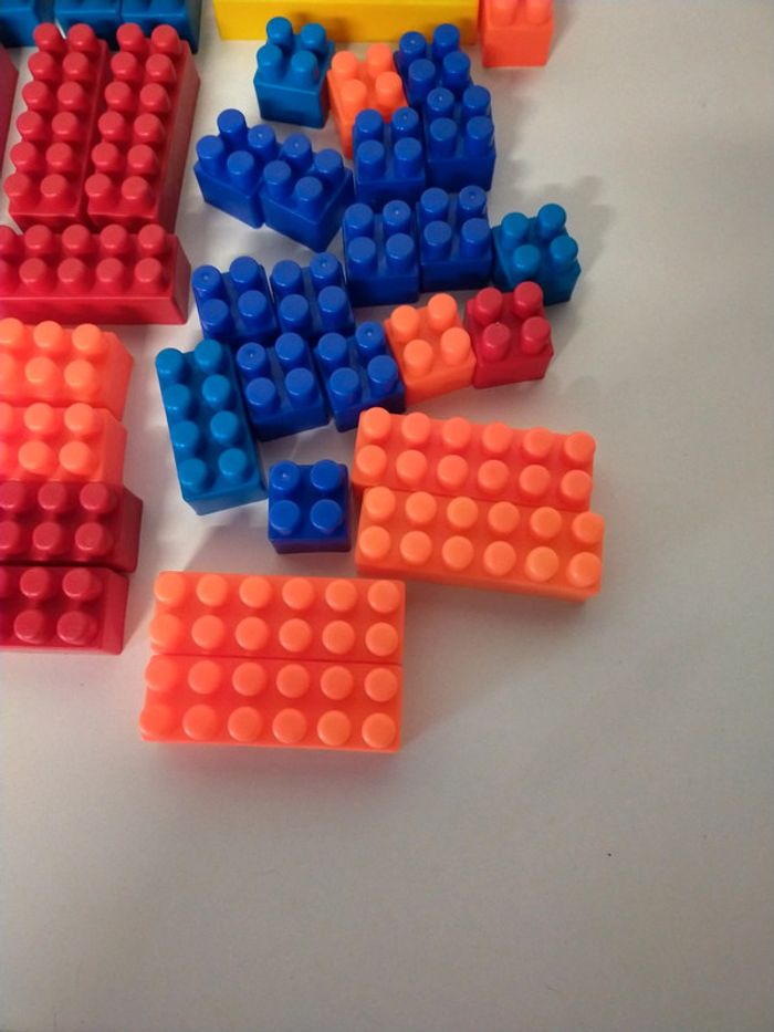 Lot Legos (36 pièces ) - photo numéro 4