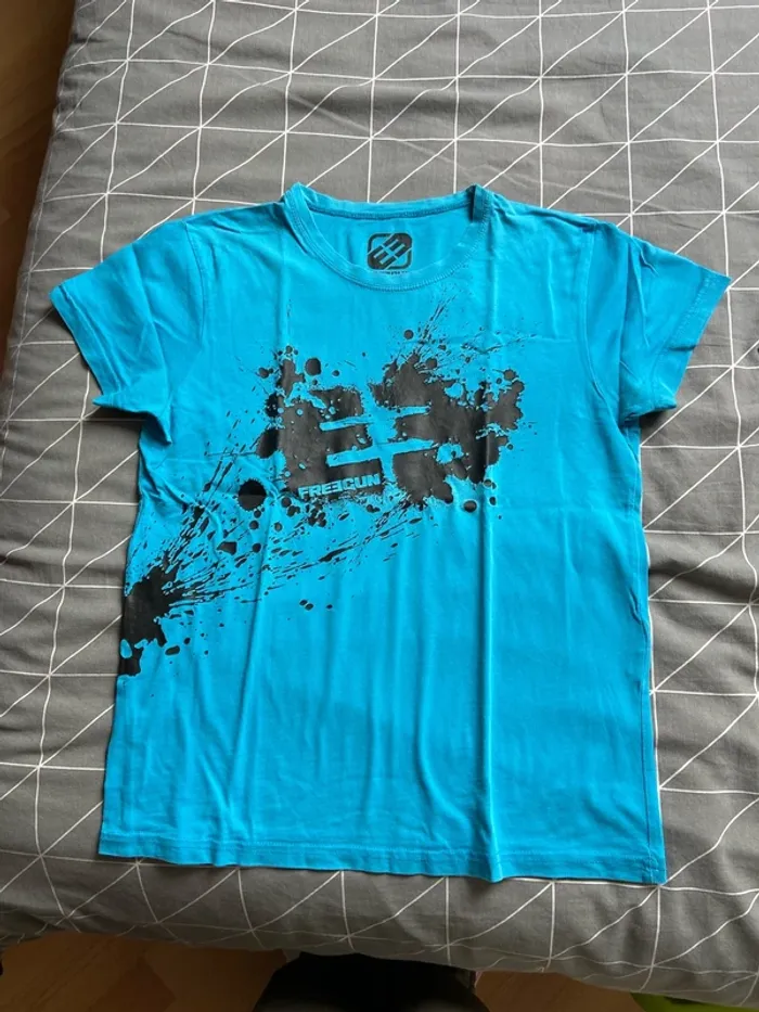 Lot t-shirt ( noir , bleu , vert turquoise)