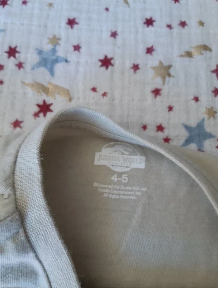 T-Shirt ML T-Rex Jurassic World 4-5 ans beige - photo numéro 2