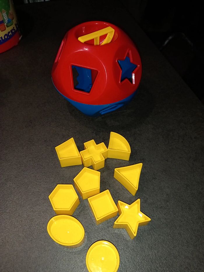 Boule forme tupperware