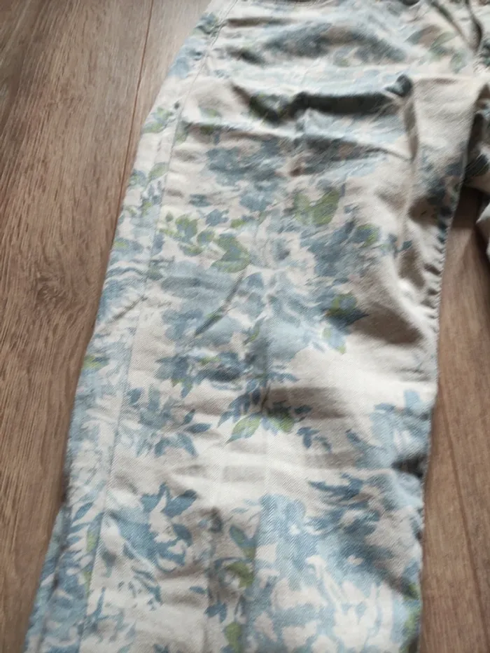 Jean taille basse blanc fleuri - photo numéro 6