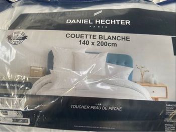 Couette Daniel hechter 140/20 neuf