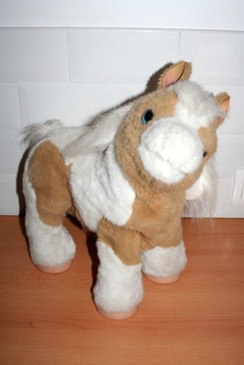 Poney Caramel - FurReal