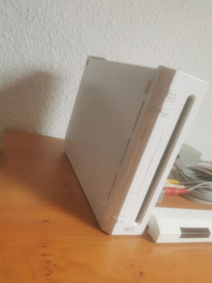 Wii blanche - photo numéro 3