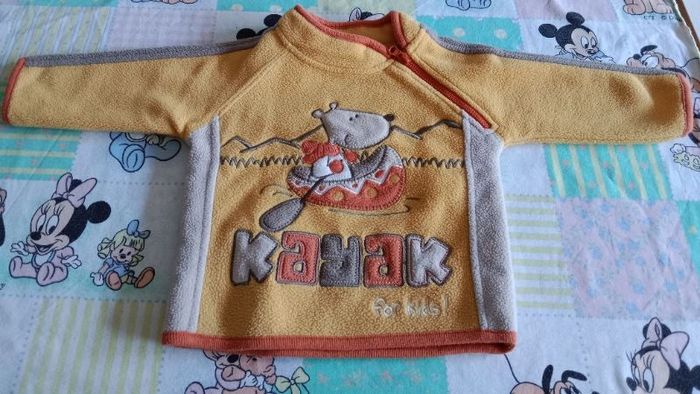 Pull garçon taille 6 mois