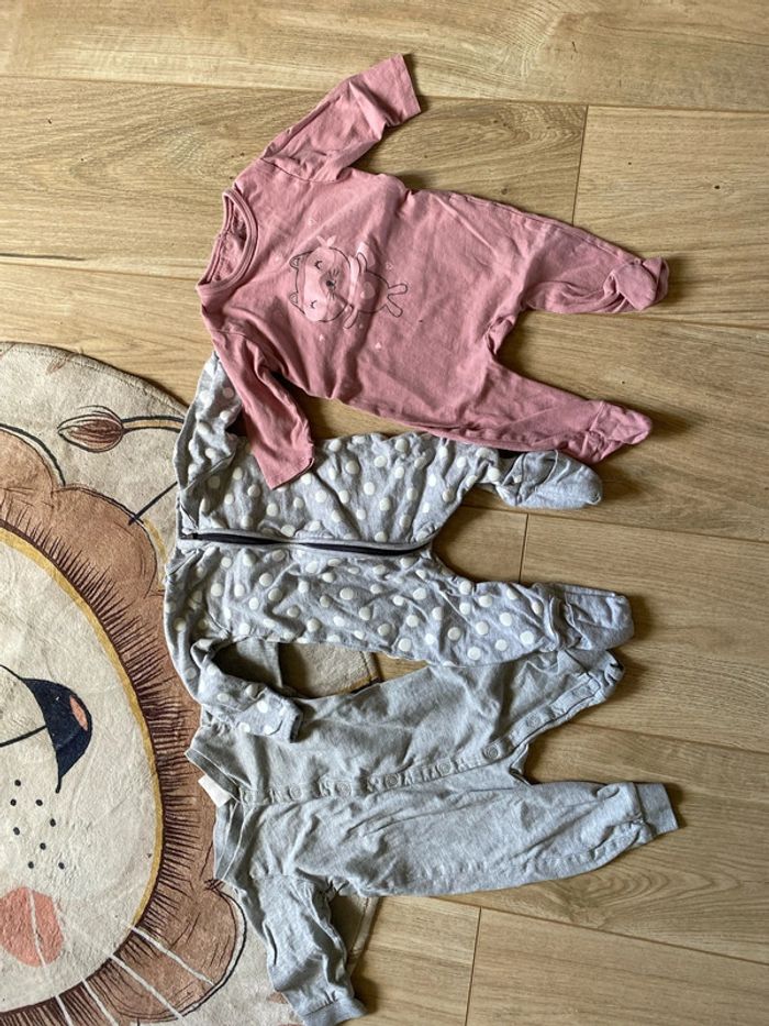 Pyjamas taille 3 mois