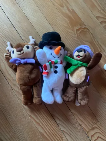 Lot de 3 peluches de noël milka