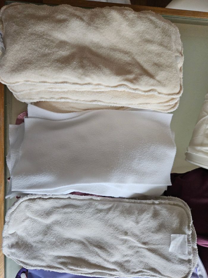 Lot de 10 couches lavables évolutives TE2 + inserts + voiles polaires + sac - photo numéro 5