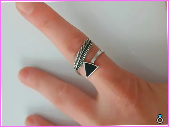 Bague flèche et plume en acier inoxydable - photo numéro 2