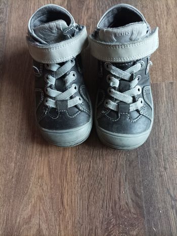 Chaussures montantes kickers p.25