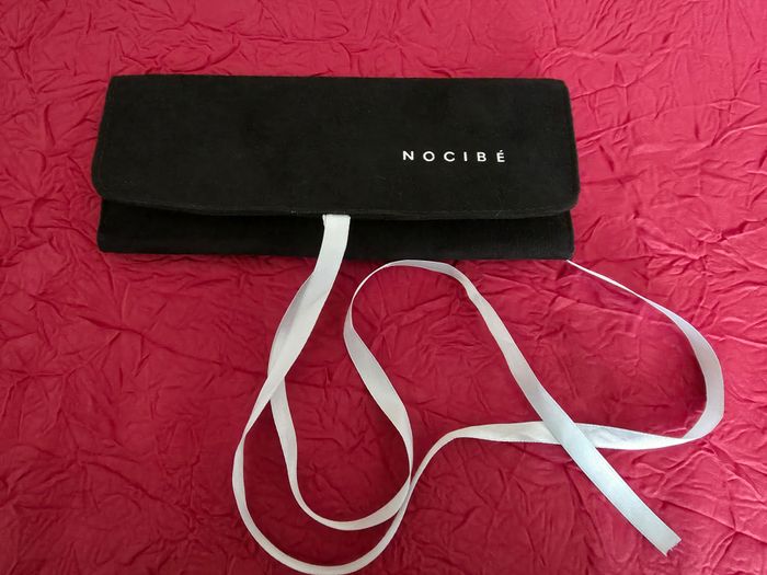 Pochette pour pinceaux de maquillage Nocibe - photo numéro 2