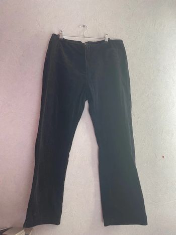Pantalon côtelé noir