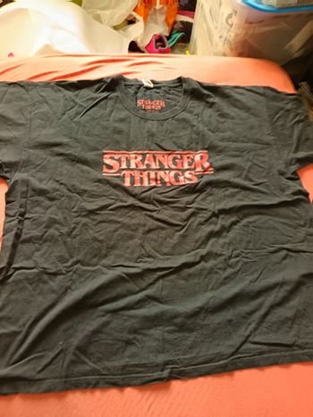 T shirt stranger things
