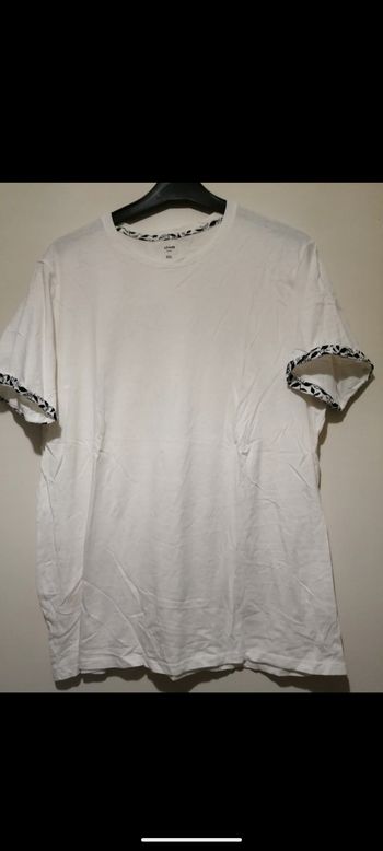 Tee shirt Kiabi blanc. Taille 44/46