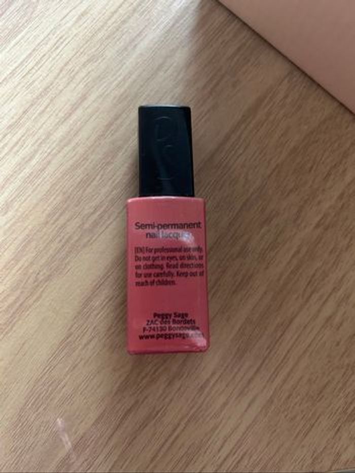 Box accessoires / maquillage / soin - photo numéro 3