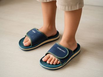 Tong marine taille 34-35 Tribord
