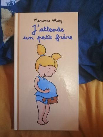 Livre J'attends un petit frère