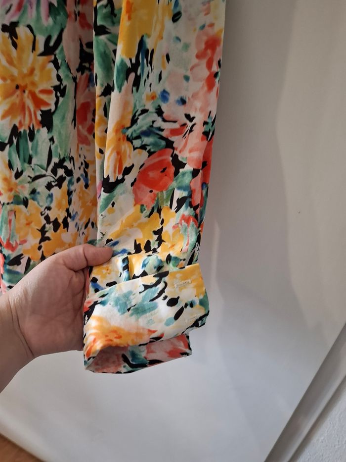 Chemsie peace n'love taille 38/40 en très bon état - photo numéro 5