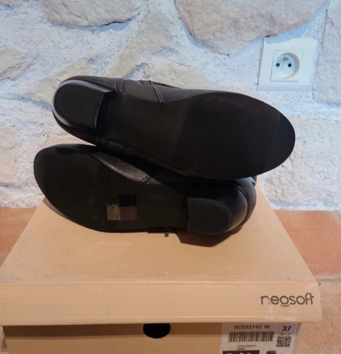 Superbe bottine neosoft neuve pointure 37 - photo numéro 9