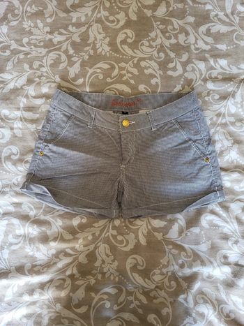 Short Lee Cooper taille 36