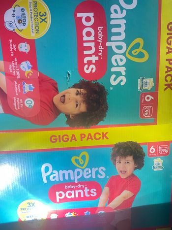Deux Giga pack de couches culottes taille 6