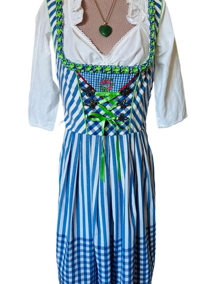 🦋🌿Robe traditionnelle autrichienne Dirndl cottagecore austrian dress🌿🦋 - photo numéro 5