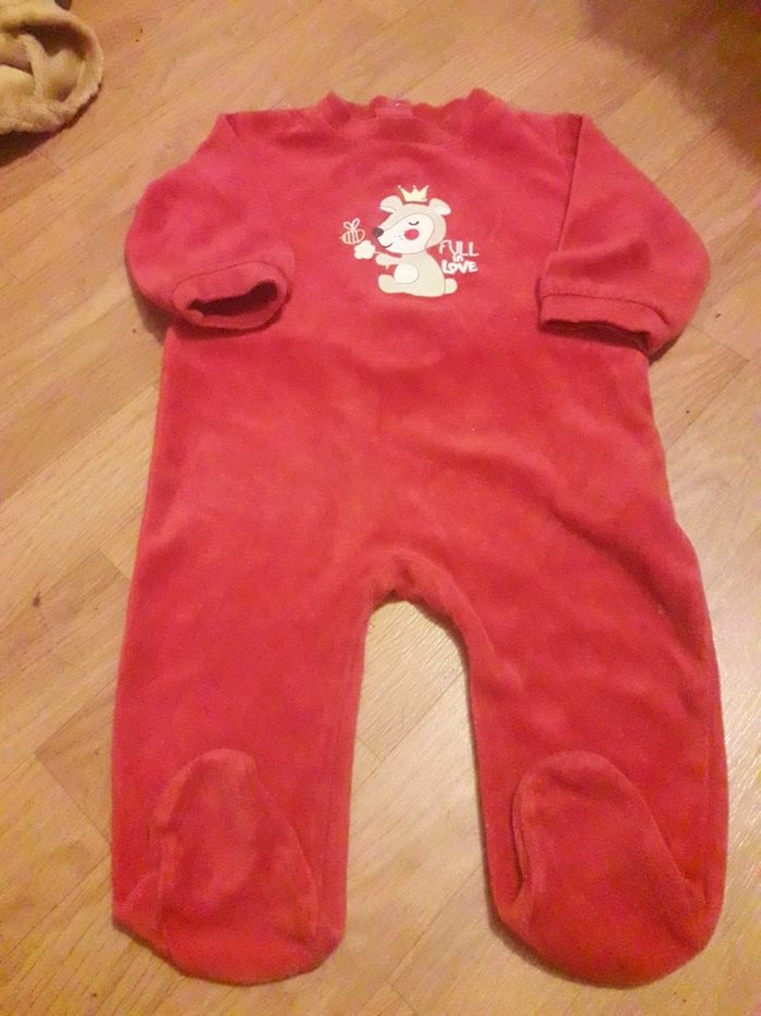 Pyjama 9 mois - photo numéro 2