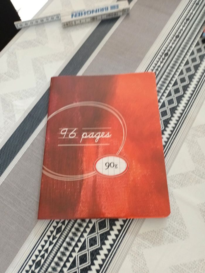 Cahier 96 pages rouge