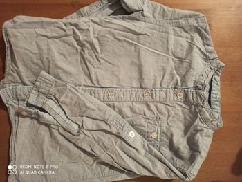 Chemise okaïdi taille 3 ans
